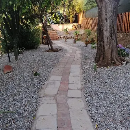 Casa Petrosa